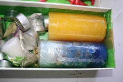 KARISIK MUMLAR HEPSİDE GÖNDERILECEKTIR (KİTAP RAF