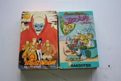 2 TANE BETA KASET BOŞ KABI HAYALET AVCILARI VE JETCİLLER  (KİTAP RAF