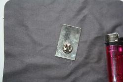 VİNTAGE  LİONS  İNTERNATİONAL ROZET-BROŞ-MADALYA  DETAYLAR RESIMLERDE (KİTAP RAF TENEKE KUTU 12