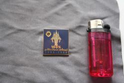 VİNTAGE  LİONS  İNTERNATİONAL ROZET-BROŞ-MADALYA  DETAYLAR RESIMLERDE (KİTAP RAF TENEKE KUTU 34