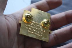 VİNTAGE  LİONS  İNTERNATİONAL ROZET-BROŞ-MADALYA  DETAYLAR RESIMLERDE (ÇİFT RAF PLASTIK KUTU 11