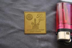 VİNTAGE  Rotary International ROZET-BROŞ-MADALYA  DETAYLAR RESIMLERDE (ÇİFT RAF PLASTIK KUTU  16