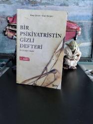 BİR PSİKİYATRİSTİN GİZLİ DEFTERİ