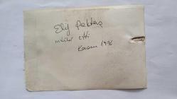 ELİF PEKTAŞ'IN ORİJİNAL 2'Lİ FOTOĞRAF SETİ  - 16 x 12 cm EBADINDA  - ELİF PEKTAŞ, İNTİHAR GİRİŞİMİ SONRASI HASTA YATAĞINDA DİNLENİRKEN ÇEKİLMİŞ 2 FARKLI KARE (AÇIKLAMAYI OKUYUNUZ) 1976