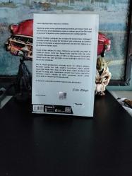 SENİN CAHİLLİĞİN BENİM YAŞAMIMI ETKİLİYOR