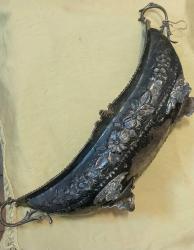 Gümüş Şekerlik.. 800 Ayar damgalı floral Desenli Gümüş Şekerlik, meyvelik..300 gr. 7 x 31 cm.