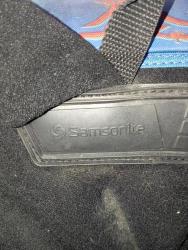Samsonite Okul Çantasi kulbu yok