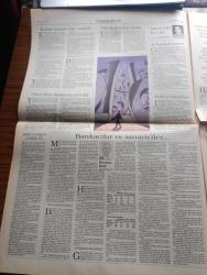 Pazar Postası Gazetesi - Turkish Newspaper - 18 Haziran 1994 - Sayı 26 - devletçi lobi bastırıyor özelleştirmeye üçüncü yol aranıyor yazan Mete Belovacıklı - liberal dünyayı yakalamak isterken yazan Canan Barlas - ilk özelleştirmeci bürokrat Mithat Paşa yazan Hikmet Özdemir - Ulus Devlet'i bitiren 7 sebep - Bilim için altyapı yazan Taha Akyol - İş Bankası şaşırttı - Kara Eylül yorumu yazan Şeref Oğuz - birleşme mi yenileşme mi Qua Vadis Sol yazan Nihal Mete - DSP genel başkanı Bülent Ecevit sol zayıflamayacak - SHP Genel Başkanı Murat Karayalçın sol umuttur - yerli ve tutarlı sol yazan Ertuğrul Günay - Minör suçlar majör suçlar yazan Mehmet Ali Kılıçbay - Avrupa ne yöne gidiyor yazan Sami Kohen - Rus mafyası nükleer oynuyor yazan Dinçer Güner - Hollywood'un Spielberg'e şapka çıkarttığı film Schindlers List fotoğraf - yağmalanan tarih yazan Burçak Evren - 1. İstanbul caz festivali şöleni - Bıtty Mac Lean - 1. Uluslararası İstanbul Caz festivali afişi - Duygu Asena