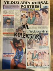 HAFTANIN SESİ GAZETESİ - DOĞUM GÜNÜ HEDİYESİ (TURKİSH - NEWSPAPER) - 17 HAZİRAN 1988 - SAYI : 25 - TAM TAKIM 12 SAYFADIR -Sibel Turnagöl-Kerem Alışık-Sadri Alışık-Çolpan İlhan-Günay Onal-Taner Onal-Gülşen Ahıska-Mehmet Emin Sungur-Tarık Akan-Kadir İnanır-Hülya Koçyiğit-Müjde Ar-Hülya Avşar-Türkan Şoray-Ajda Pekkan-Erkan Özerman-Canan Yakan-Ali Rıza Çarmıklı-Leyla Yeniay Köseoğlu-Maribel Rey-Florisa Basson-Cahit Bayar-Ayhan Işık-Egemen Bostancı-Yaşar Şerbetçi-Yılmaz Duru-Klaus Kinski-Erol Taş-Cesur Barut-Metin Koşak-Ahu Tuğba-Osman Soyer-Koray Sarnıç-Haluk Seymen-Hüseyin Emre-Burhan Gencebay-Yaşar Kekeva-Cevdet Bakırcıoğlu-Kamil Kulabaş-Ayhan Güçlücan-Cihat Arayan-Nihal Şirin-Gülay Yaltırak-Emin Aslan-Şerif Gören-Yılmaz Güney-Fatma Girik-Atalay Özçakar-Gönül Bayhan-Esen Püsküllü-Fikret Hakan-Yunus Bülbül-Bülent Kayabaş-Şenay Dilan-Sami Hazinses-Yavuz Figenli-Selami Şahin-Didem Hanım-Lider ve Emirhan-Müjde Ar-Deniz Akbulut-Tunc Okan-Adalet Ağaoğlu-Cengiz Ergun-Tanju Gürsu-Serdar Gökhan-Y