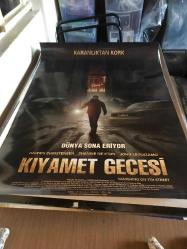 Kıyamet Gecesi sinema filmi afişi