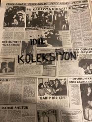 HAFTANIN SESİ GAZETESİ - DOĞUM GÜNÜ HEDİYESİ (TURKİSH - NEWSPAPER) - 4 MART 1988 - SAYI : 10 - TAM TAKIM 12 SAYFADIR -Şahin Gök-Sevtap Parman-Selçuk Özer-Türkan Şoray-Sonia Viviani-Fikret Hakan-Nükhet Duru-Sibel Turnagöl-Kerem Alışık-Hülya Avşar-Bülent Ersoy-Coşkun Sabah-Müjdat Gezen-Nil Ünal-İsmail Akkaya-Egemen Bostancı-Burçin Orhon-Johnny Logan-Samira-Hülya Süer-Metin Kaya-Halit Narin-İmren Aykut-Rahmi Koç-Metin Fadıllıoğlu-Zeynep Demirel-Müveddet Nilgün Çepel-Selami Şahin-Tennur Solak-Ahmet Duyar-Salih Sever-Irving Wallace-Tarık Akan-Emel Sayın-Hasan Bora-Yavuz Kamışçı-Bülent Ersoy-Osman Kavran-Ali Kavran-Seda Sayan-Turgut Akyüz-Abbas Heybetli-Akbulut Karaoğlu-İsmail Hacıosmanoğlu-İrfan-Tuncay Ünal-Küçük Ceylan-Dursun Karadağ-Şahin Özer-Ahmet Daymaz-Orhan Gencebay-İbrahim Tatlıses-Kibariye-Ferdi Tayfur-Sadın Kostan-Duygu Asena-Atıf Yılmaz-Şahika Tekand-Hale Soygazi-Aytaç Arman-Cengiz Ergun-Tamer Taylan-Sevim Egesoy-Oya Aydoğan-Rahmi Saltuk-Ruhi Su-Zülfü Livaneli-Ahmet Kaya-Yalçın Ç