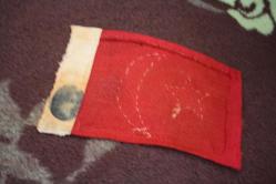 OSMANLI ZAMANINDA ANNELERİMİZİN ASKERLERİ İÇİN DİKTİĞİ EL DİKİMİ GÖĞÜS BAYRAĞI ARKASI OSMANLI MÜHÜRLÜ --- EL DİKİMİ BAYRAK