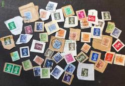 LOT.6 » İNGİLTERE POSTADAN GEÇMİŞ FRAGMAN HALİNDE KRALİÇE PULLARI MTORBA1