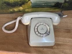 Antika Siemens masaüstü çevirmeli telefon