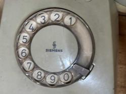 Antika Siemens masaüstü çevirmeli telefon