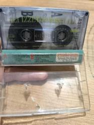 AŞIK İZZET SAVAŞ MEZAT TAŞI KASET