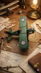 YEŞİL RENKTE METAL MODEL UÇAK