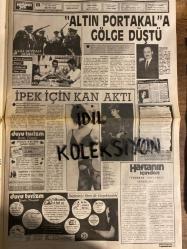 HAFTANIN SESİ GAZETESİ - DOĞUM GÜNÜ HEDİYESİ (TURKİSH - NEWSPAPER) -  21 EKİM 1988 - SAYI : 43 - TAM TAKIM 12 SAYFADIR -Banu Alkan-Gülşen Bubikoğlu-Nilgün Akçaoğlu-Taner Aşkın-Nihat Güner-Havva Kopan-Serpil Çakmaklı-Orhan Altan-Fulden Uras-Hasmet Zeybek-Mustafa Yılmaz-Osman Yağmurdere-Veysel Atasoy-Asım Ekren-Hülya Yiğitalp-Orhan Gencebay-Ceylan-Şehnaz Dilan-Can Apa-Mustafa Serdar-İsmail Berker-Agâh Özgüç-Muammer Özer-Nejat Saydam-Bülent Oran-Sungur Çapan-Tınaz Titiz-Kamil Çetin Kulabaş-Hüner Coşkuner-Hülya Süer-Hakan Aslan-Arif Susam-Cengiz Kurtoğlu-Erdoğan Özer-Salim Akın-Gökhan Güney-Hulusi Kentmen-Yavuz Figenli-Erol Taş-Yunus Bülbül-Çiğdem İşbilir-Celal Altıner-Ayşegül Aldinç-Emel Erdal-Hümeyra-Selmi Andak-Orhan Büke-Osman Yağmurdere-Ferdi Özbeğen-Harun Kolçak-Aşkın Nur Yengi-Cem Karaca-Sonay Oğuz-Nilüfer-Esmeray-Melih Kibar-Esin Engin-Şehrazat-Sezen Aksu-Ajda Pekkan-Pınar Kür-Atilla Atasoy-Hülya Yiğitalp-Seyyal Taner-Nükhet Duru-Sibel Egemen-Güneri Tecer-Banu Alkan-Osman Kavran-Me