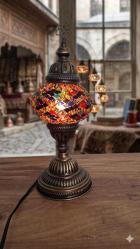 MOZAİK RENKLİ CAM EL YAPIMI ELEKTRİKLİ MASA LAMBASI