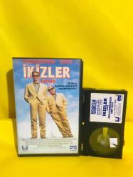 İKİZLER (TWINS )ARNOLD SCHWARZENEGGER   BETA  KASET