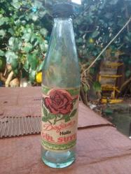 DOĞAN HALİS ISPARTA BOŞ GÜL SUYU ŞİŞESİ