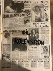 HAFTANIN SESİ GAZETESİ - DOĞUM GÜNÜ HEDİYESİ (TURKİSH - NEWSPAPER) -  24 MART 1989 - SAYI : 12 - TAM TAKIM 12 SAYFADIR -Seda Sayan-Nihal Arsoy-Erdoğan-Sibel Can-Melike-Müjdat Gezen-Hakan Ural-Fikret Hakan-Fahrettin Aslan-Serpil Benay-Aydın Aktürk-Kenan Çınar-Nil Ünal-Gökben-Attila Özdemiroğlu-İzzet Altınmeşe-Turgut Özal-Ahmet Özal-Zeynep Özal-Asım Ekren-Murat Soylu-Nükhet Duru-Esra Sümer-Yılmaz Güney-Fatma Girik-Fernando Solanas-Hülya Süer-Nuri Alço-Gülistan Sayın-Kemal İşler-Hülya Avşar-Selda-Harika Avcı-Arzu Ece-Attila Özdemiroğlu-Mustafa Sarıgül-Bülent Ecevit-Pınar-Suha Kutlu-Burhan Çaçan-Nihal Kökçan-Aynur Aydın-Orhan Şevki-Gülser Gürsey-Zalad-Ferdinand-Bülent Ersoy-İbrahim Tatlıses-Sevim Egesoy-Atilla İmre