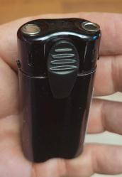 SİLVİO MONETTİ ÇAKMAK. ÇİFT YANMA TEKNOLOJİLİ. PÜRMÜZ VE ALEV. KULLANILMAMIŞ SIFIR.