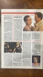 NOKTA HABER DERGİSİ -  20 NİSAN 1986 SAYI: 15  MÜRİTLER KOLEJLİ - BİNLERCE MAHKUM SÜRGÜN YOLUNDA - CUMHURİYET TARİHİNİN EN BÜYÜK SÜRGÜN FURYASI - KAPAK - BİNLERCE MAHKÛM SÜRGÜN YOLUNDA - BULAŞIKÇILIK YAPAN MİMARLIK ÖĞRENCİSİ - KARIN TOKLUĞUNA ZORAKİ TEZGAHTAR - YAZARLARI DA SÜRERLER - TÜRKİYE - ADNAN HOCA'NIN BEŞİNCİ KOLU - AHMET UÇAN - İŞKENCE ZANLISI DOKTORLAR - AKBULUT - SIDDIK BİLGİN OLAYI - SÜHA BAYKAL - ZENGER - DÜNYA - DOĞU BLOKU'NDA İKİ ÇATLAK - LİBYA - EKONOMİ - HALİL ATA - TOPLUM - FOBİLER TEDAVİ EDİLİYOR - EROTİK DÜŞLER - KÜLTÜR VE SANAT - SELİM İLERİ - İSTANBUL'DA CAZ - SPOR - DÜNYA BUZPATENİ ŞAMPİYONASI - - 72 SAYFA