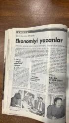 NOKTA HABER DERGİSİ -  8 ŞUBAT 1987 SAYI: 5 -Reşat Ersu- MARMARA DEPREM - YEŞİLÇAM KAYNIYOR SANSÜR KAVGASI - SOVYETLER'DE MERKEZ KOMİTESİ TOPLANTISI - İSPANYA'DAKİ ÖĞRENCİ OLAYLARI - DEPREM TEHLİKESİ - SANSÜR KAVGASI - SHP'DE İKİ FARKLI ÇİZGİ - ZEYNEP ÖZAL'IN YENİ DAİRESİ - SÖYLEŞİ KEÇECİLER - SÖYLEŞİ GÜZEL - ATATÜRK'ÜN OĞLU DEĞİLİM - HAFTANIN OLAYI HASTANEDE ÖLÜM - YARGILANAN POLİSLER - KIZIL TUGAYLAR TATİLDE - NERMİ ERDUR - NURCAN KANTUL - SİNEMADA SANSÜR SORUNU - SÖYLEŞİ BAŞAR SABUNCU - SANSÜRDEN GARİP ÖRNEKLER - YALNIZ YAŞAYANLAR ARTIYOR - BİLGİSAYAR TUTKUNU GENÇLER - SÖYLEŞİ MERAL OĞUZ - AHMET KAYA ARABESK Mİ PROTEST Mİ - TÜRK FİLMLERİ MONTE CARLO'DA - AHMET HAMDİ TANPINAR - VOLEYBOL FEDERASYONU'NDAN YENİ KARAR - YALNIZLIK KAZANACAK MI - NOKTA'DAN - NE NEREDE - ZAMANE BEKÂRLIĞI - GÜNLERİN GETİRDİĞİ  - 72 SAYFA