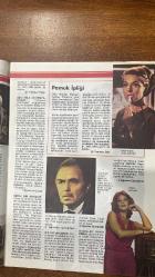 NOKTA HABER DERGİSİ -  3 AĞUSTOS 1986 SAYI: 30  - SHPLİ CANVER: ''MECLİS KARANLIK AMAÇLI ÇEVRELERİN PROPAGANDASINI YANITLAMALIDIR -  PİYASASINDA HAPÇILIK - ŞAHİNKAYA YOLSUZLUK İDDİALARI MECLİS'TE - MERZİFONLU TAHSİN'DEN ORGENERAL ŞAHİNKAYA'YA - ÖZALP ANAP'IN ADAY - ARSA SPEKÜLASYONU - SÖYLEŞİ İSMAİL ÖZDAĞLAR - TV'DE SEÇİM KONUŞMALARI - ÇİN'DE LİBERALİZM - GÜNEY AMERİKA'NIN DEMOKRAT HIRİSTİYANLARI - ABD'DE ÇÖPÇATANLIK ŞİRKETLERİ - PETROLDE TÜRKİYE'NİN KÂRI - PORTRE LEYLA ALATON - UYUŞTURUCU İLAÇ BAĞIMLILIĞI - FEMİNİSTLER VE GÖBEK DANSI - SUNİ BÖBREK MAKİNELERİ - SÖYLEŞİ MEHMET ALİ AYBAR - YENİ SEZONUN TÜRK FİLMLERİ - BİSİKLET YARIŞI - NOKTA'DAN - NE NEREDE - HAFTANIN PANORAMASI - GÜNLERİN GETİRDİĞİ - 66 SAYFA