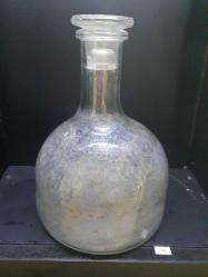 CAM KAPAKLI BAŞUCU SÜRAHİSİ