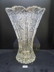 KESME İŞÇİLİKLİ KRİSTAL VAZO