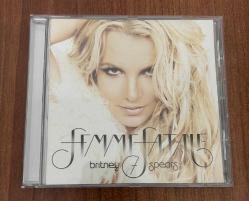 Britney Spears - Femme fatale * CD