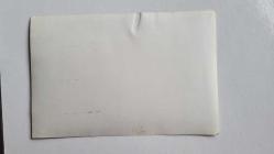 ŞANTÖZ AYLİN'İN (GÜLER) ORİJİNAL 3'LÜ FOTOĞRAF SET, - 18 x 12 cm EBADINDA - ŞANTÖZ AYLİN, ANTALYA'DA BULUNDUĞU SÜREÇTE 3 ADET AFİŞ YAZDI. YILBAŞI AKŞAMI FERİ CANSEL'İN SAHNE ALACAĞI MEKANIN AFİŞİNİ YAZARKEN ve SONRASINDA BİKİNİSİYLE KADRAJA POZ VERİRKEN ÇEKİLMİŞ 3 FARKLI KARE