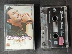 SERDAR ORTAÇ * ÇAKRA / BENİ UNUT * KASET