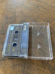 ZÜLFÜ LİVANELİ - ATLININ TÜRKÜSÜ - KASET