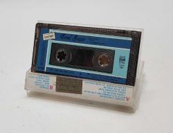 EMEL SAYIN SEVGİSİZ YAŞAYAMAM KASET