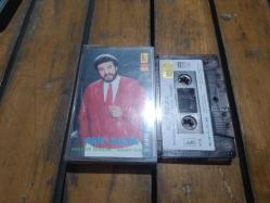 ARİF SUSAM - EVLİLERDE SEVEBİLİR / HASRET OLMASİN - KASET