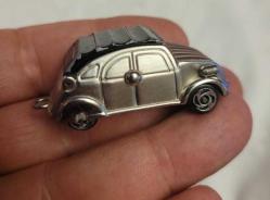 KÜÇÜK AMA AĞIR. METAL. EKSİKLİ MODEL ARAÇ. AÇIKLAMAYI OKUYUNUZ.