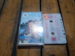 NEŞET ERTAŞ 3 / VAY VAY DÜNYA - BİR ANADAN / KASET