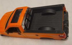 EKSİKLİ MODEL ARABA. AÇIKLAMAYI OKUYUNUZ.