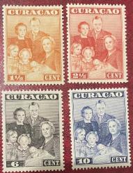 1943.KRALİYET AİLESİ HOLLANDA.GURAÇAO  ADASI.4 PUL ŞARNİYELLİDAMGASIZ RESİMDEKİ ÜRÜN
