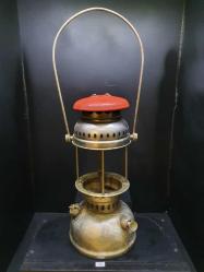 SAVAŞ DÖNEMİ BASINÇLI GAZ LAMBASI