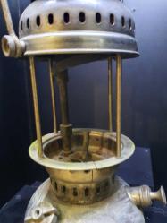 SAVAŞ DÖNEMİ BASINÇLI GAZ LAMBASI