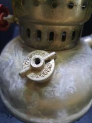 SAVAŞ DÖNEMİ BASINÇLI GAZ LAMBASI