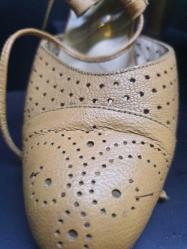 VİNTAGE BAYAN DERİ AYAKKABI KOLLEKSİYONLUK