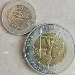 SETTEN ÇIKMA  SPECİMEN  İNGİLTERE   2003   2 EURO  ÇİL  FANTAZİ PARA