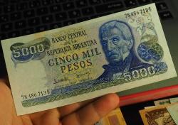 ARJANTİN 5.000 PESO ÇA