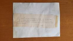 BİRSEN ARMAĞAN'IN OTEL ODASINDAKİ ÖLÜMÜ SONRASINDA EŞYALARININ TEK TEK İNCELENDİĞİ ANLARIN ORİJİNAL BÜYÜK BOY 3'LÜ FOTOĞRAF SETİ - 24 x 18 cm EBADINDA - BİRSEN ARMAĞAN'IN ÖZEL KAYITLARININ YER ALDIĞI SES BANDI ve HATIRA DEFTERİ, OTEL İŞLETMECİSİ NİHAT ÖZER TARAFINDAN İNCELENİRKEN ÇEKİLMİŞ 3 FARKLI KARE (FOTOĞRAF ARKALARINDA AJANS NOTU İÇEREN NOT KAĞITLARI YER ALMAKTADIR) ÖZEL ARŞİV!