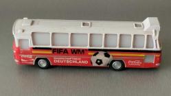 COCA COLA FİRMASI TARAFINDAN 1974 FİFA DÜNYA KUPASINA KATILAN ALMANYA MİLLİ TAKIMI İÇİN SINIRLI SAYIDA ÜRETİLMİŞTİR.  KOLEKSİYON ÜRÜNÜ